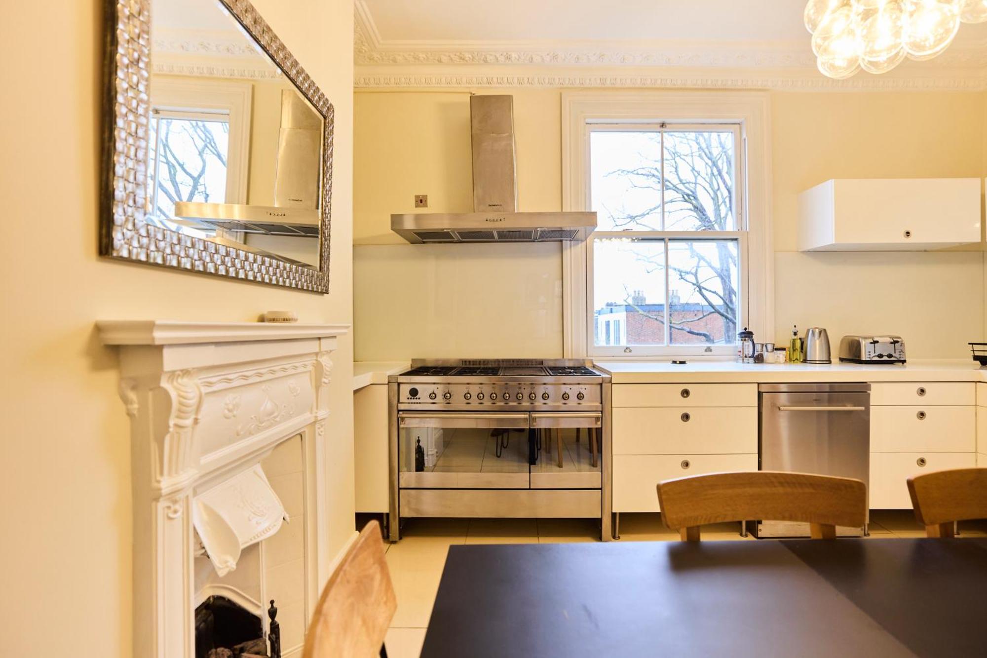 The Peckham Hideaway - Bright 3Bdr Flat Lejlighed London Eksteriør billede